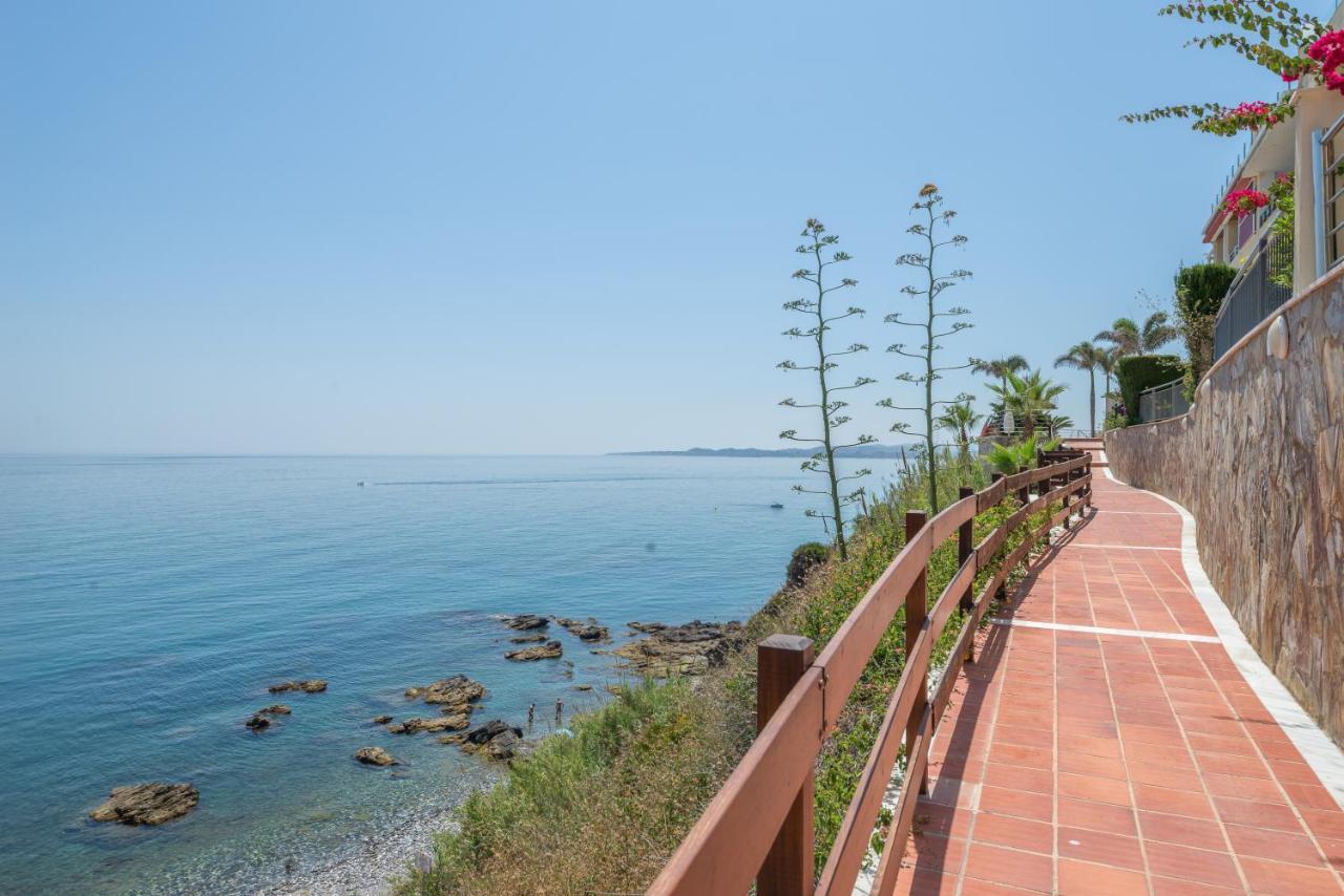 Sea Blue Apartment - Frente Al Mar Benalmádena Eksteriør billede
