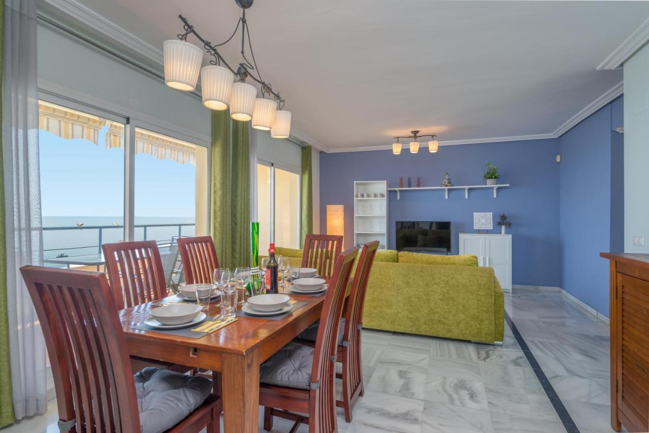 Sea Blue Apartment - Frente Al Mar Benalmádena Eksteriør billede