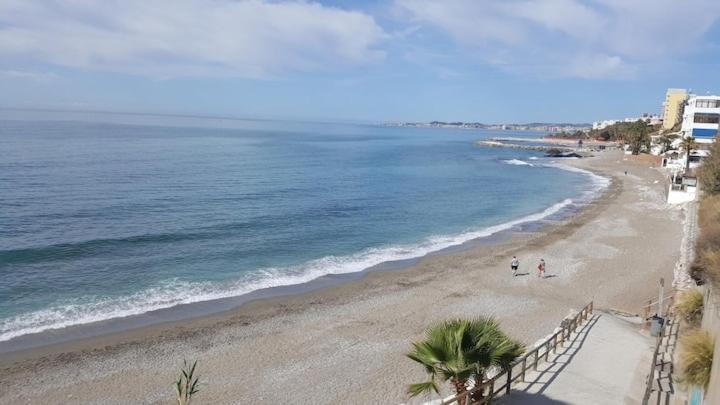 Sea Blue Apartment - Frente Al Mar Benalmádena Eksteriør billede