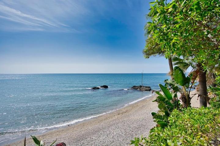 Sea Blue Apartment - Frente Al Mar Benalmádena Eksteriør billede